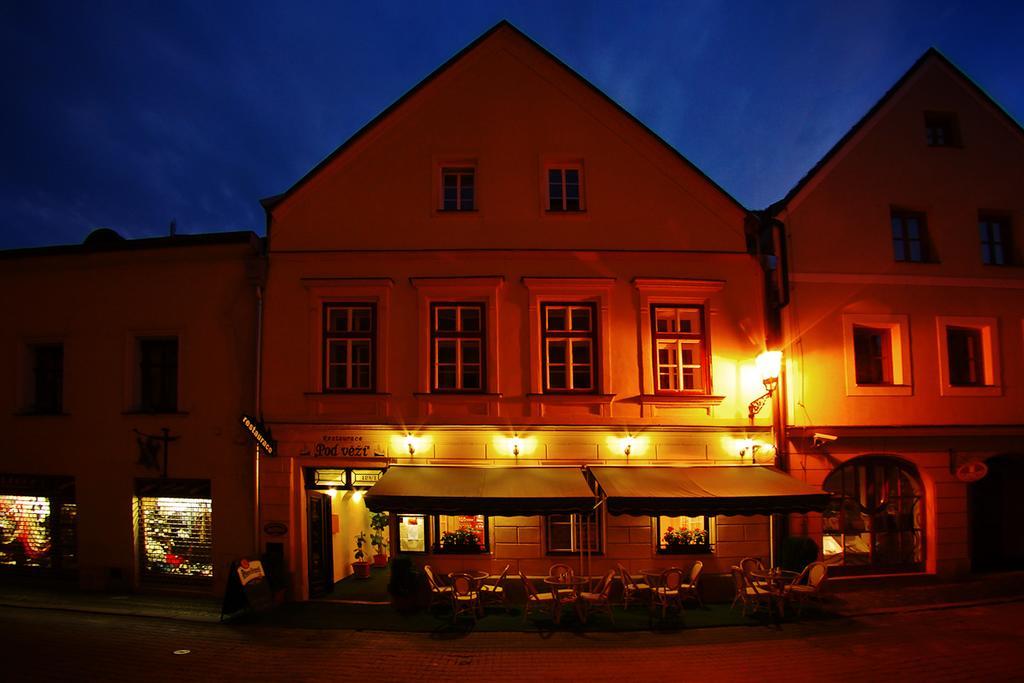 Penzion U Lucerny Hotel Jindrichuv Hradec Exterior photo